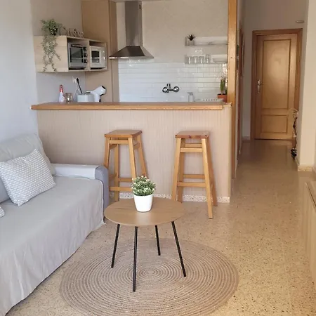 Apartment Balcon Al Mar